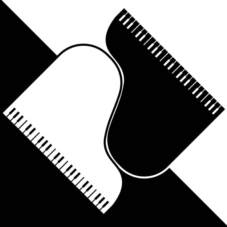 PARIS TO THE PRAIRIE LOGO